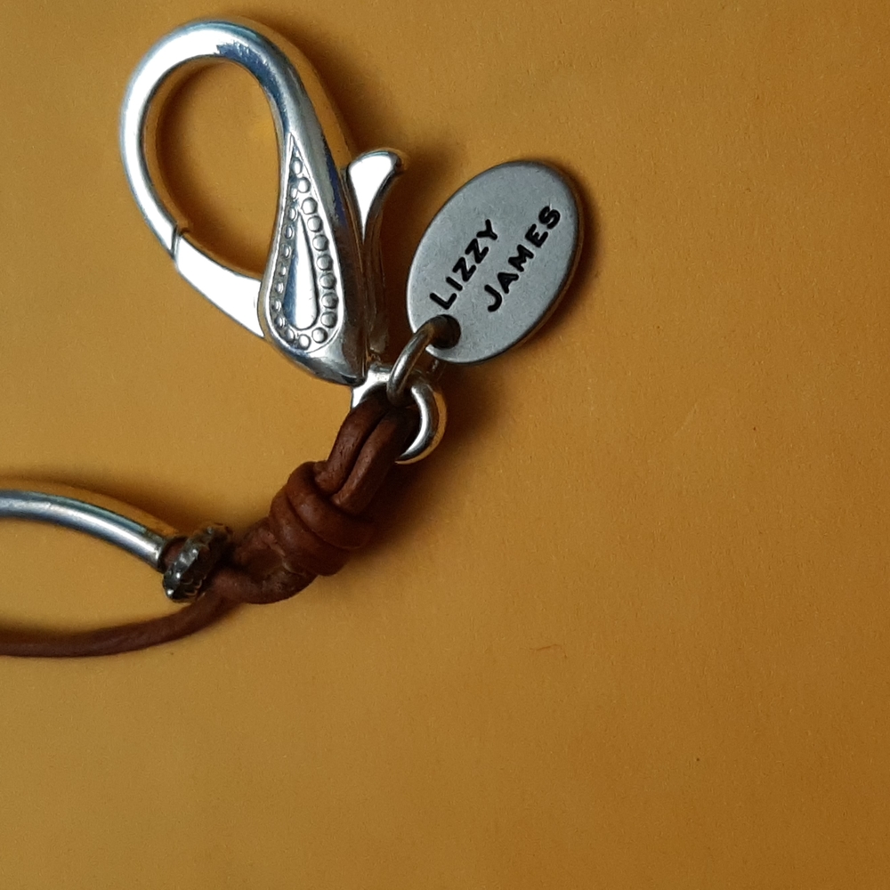 Lizzy James classic , 2 strand strand in light brown, gold tone and silver tone - Picture 3 of 5